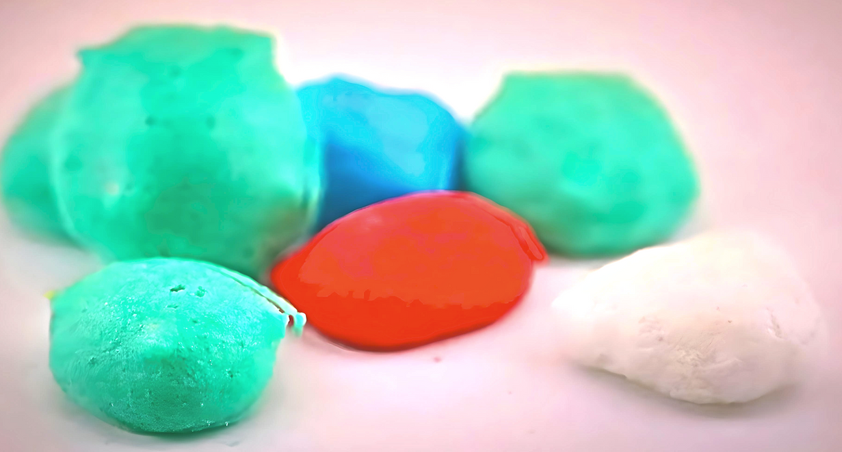 Planet Xpress Orbit Puffs – Freeze-Dried Puffy Candy Bites – Sweet, Airy, and Crunchy Space-Themed Snack – Shelf-Stable, No Refrigeration Needed