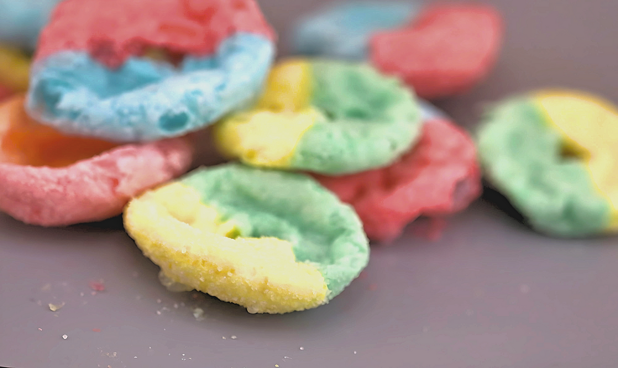 Planet Xpress Zing Rings – Freeze-Dried Sour Candy Rings – Sweet, Tangy & Crunchy Space-Themed Snack – Shelf-Stable, No Refrigeration Needed