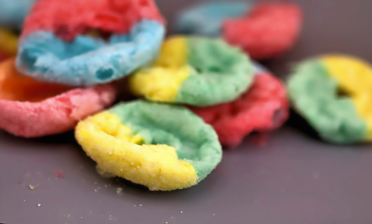 Planet Xpress Neon Astroids – Freeze-Dried Fruity Candy Rings – Bright, Sweet & Crunchy Space-Themed Snack – Shelf-Stable, No Refrigeration Needed