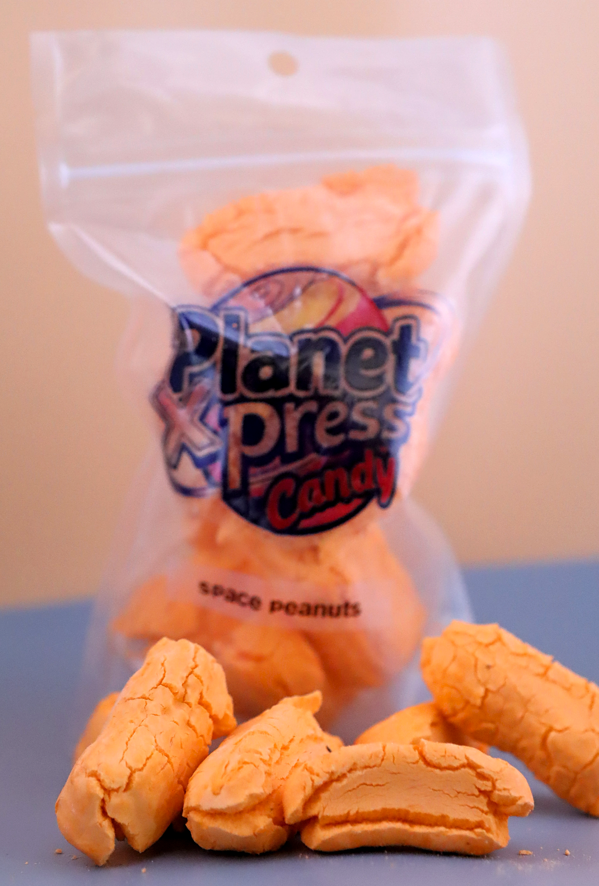 Planet Xpress Space Peanuts – Freeze-Dried Candy-Coated Peanuts – Sweet, Crunchy, and Bold Space-Themed Snack – Shelf-Stable, No Refrigeration Needed
